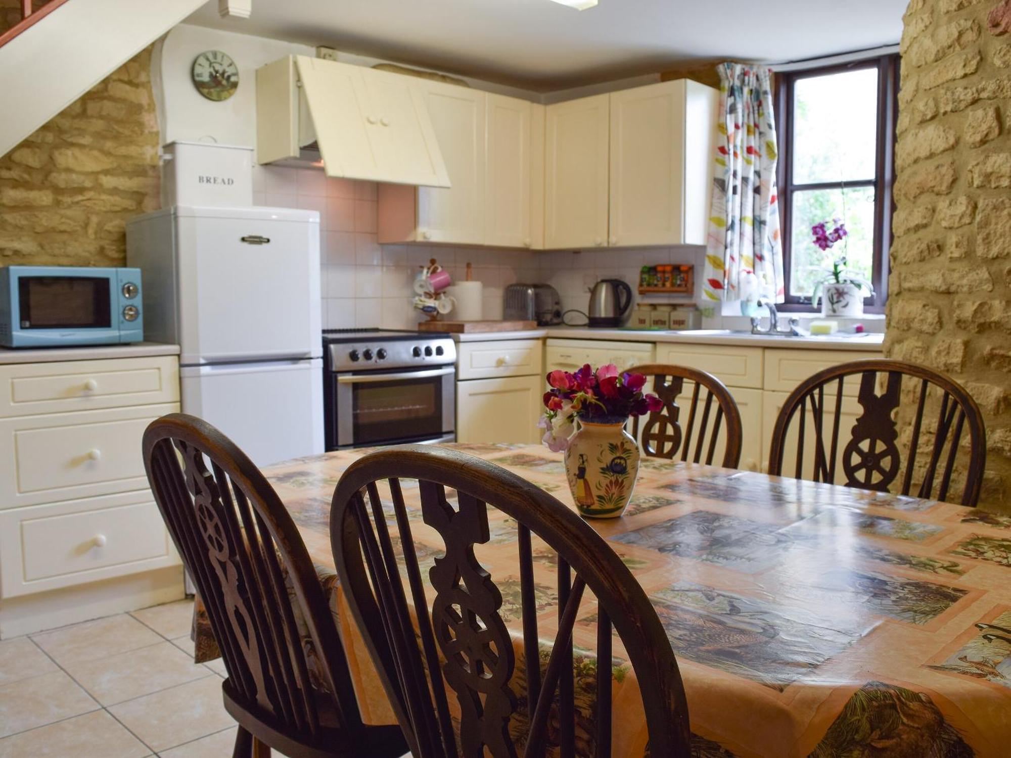 Picket Piece Cottage Chadlington Εξωτερικό φωτογραφία